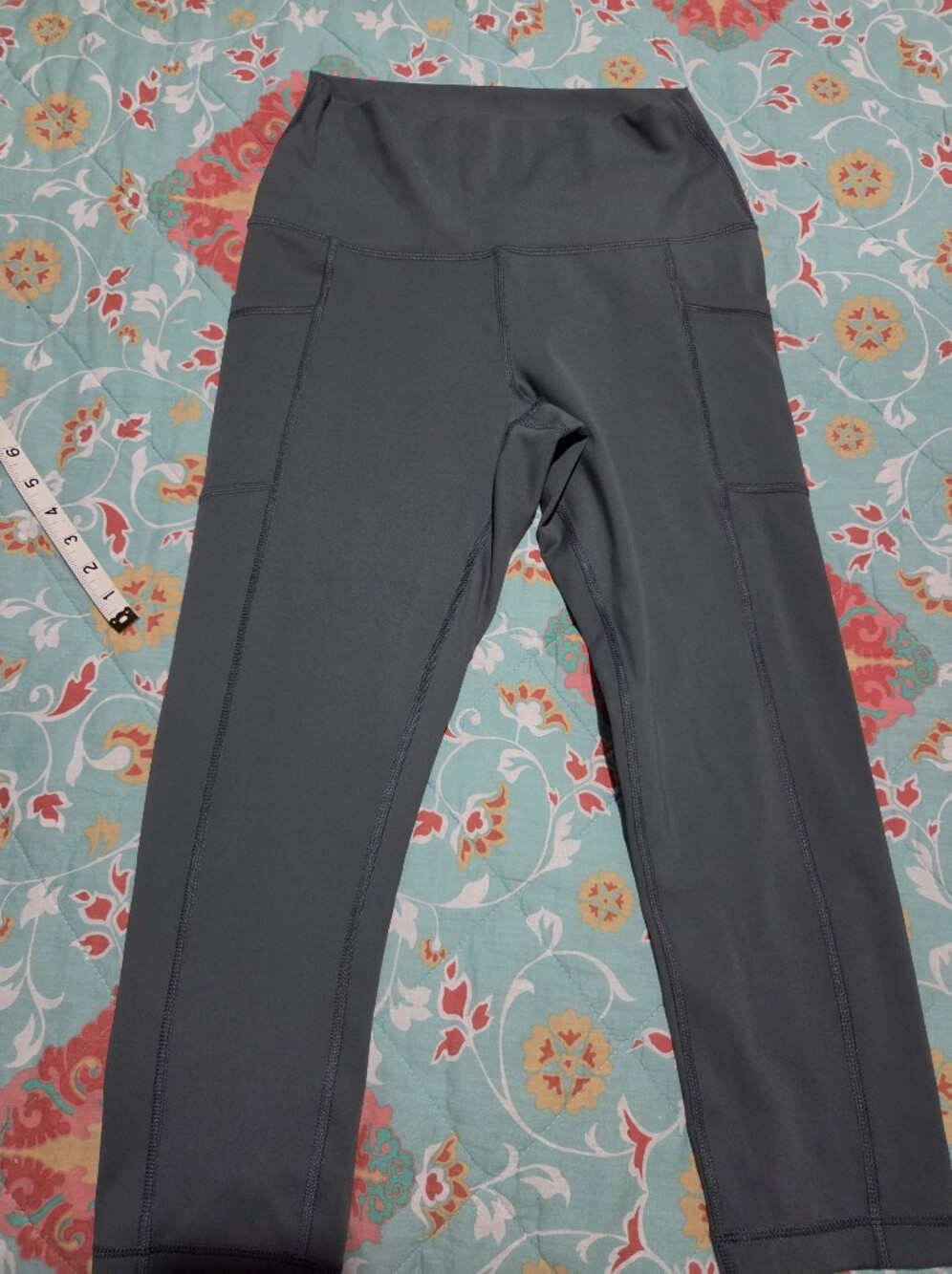 Reflex 90 Degree Printed Logo Leggings in Muted Green